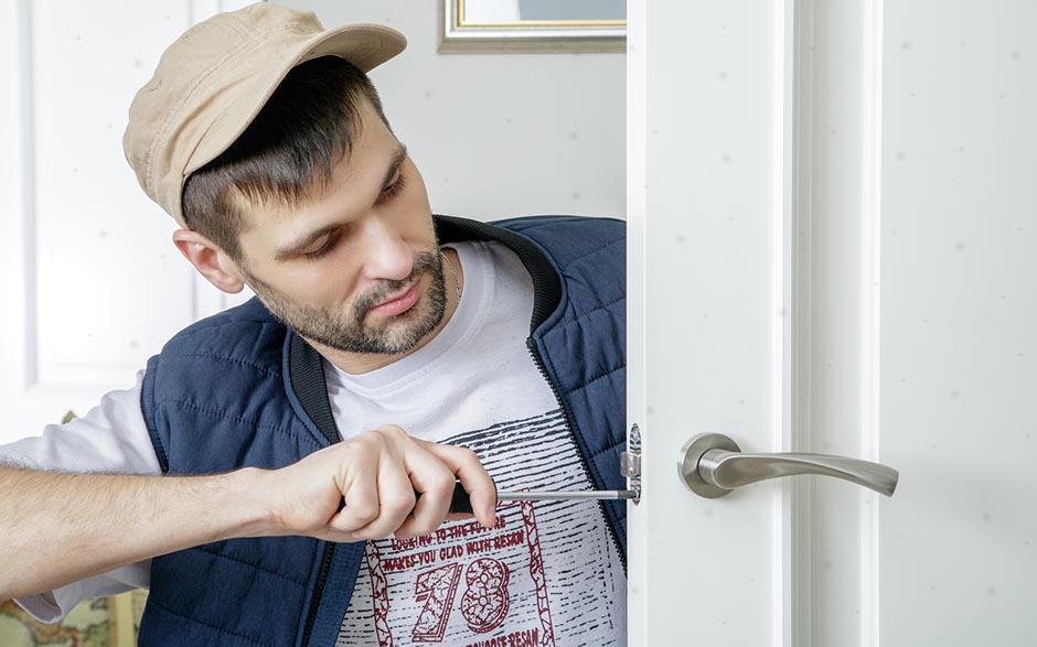 professionnel serrurier dépannage Paris 9